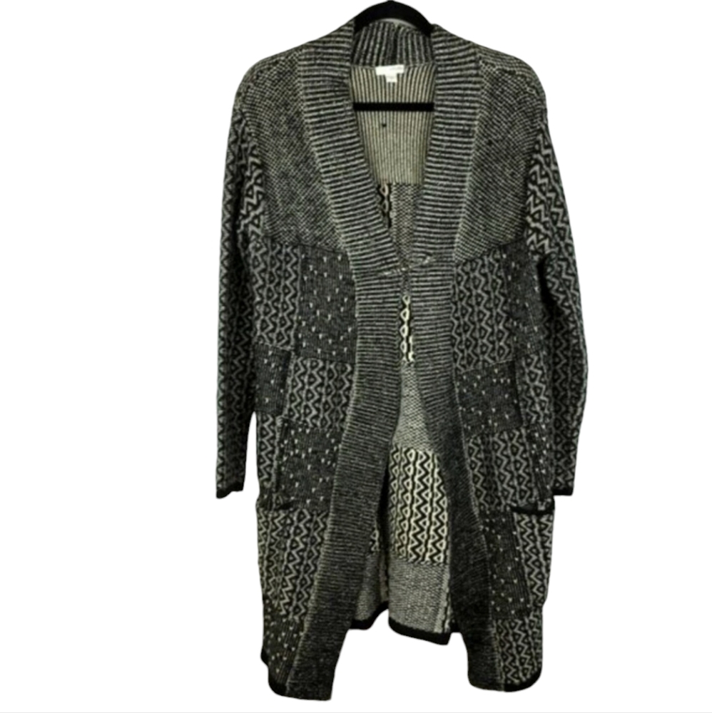 JJill Wool Black & White Geometric Patchwork Sweater Pinned Closure Size‎ Medium